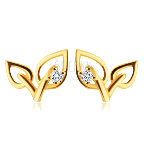 Diamantové náušnice v 14K žltom zlate - dva lístočky s čírym okrúhlym briliantom