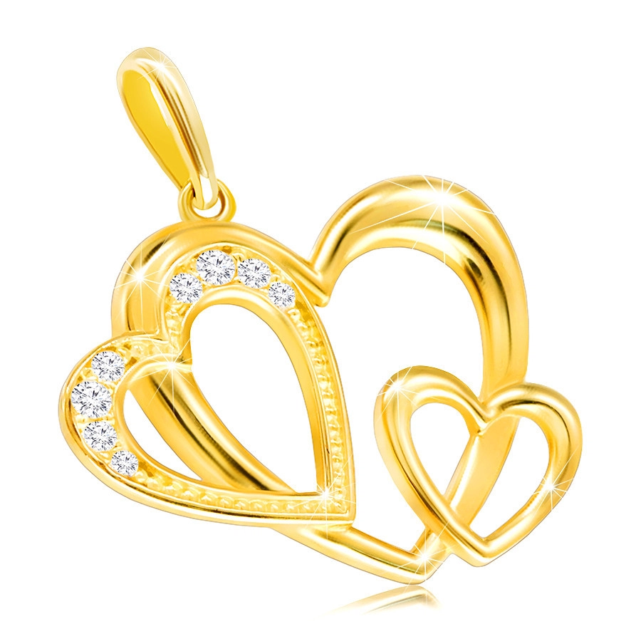 E-shop Šperky Eshop - Diamantový prívesok zo 14K zlata - kontúra troch sŕdc, číre brilianty S3BT506.28