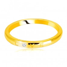 Diamantová obrúčka v žltom 14K zlate - nápis "LOVE" s briliantom, hladký povrch, 1,5 mm 