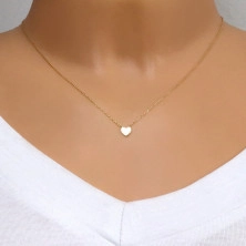 Zlatý náhrdelník 9K - ploché srdiečko, kolmé očká oválneho tvaru