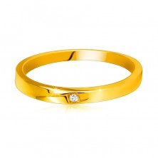 Prsteň zo žltého 375 zlata - jemne skosené ramená, číry zirkón
