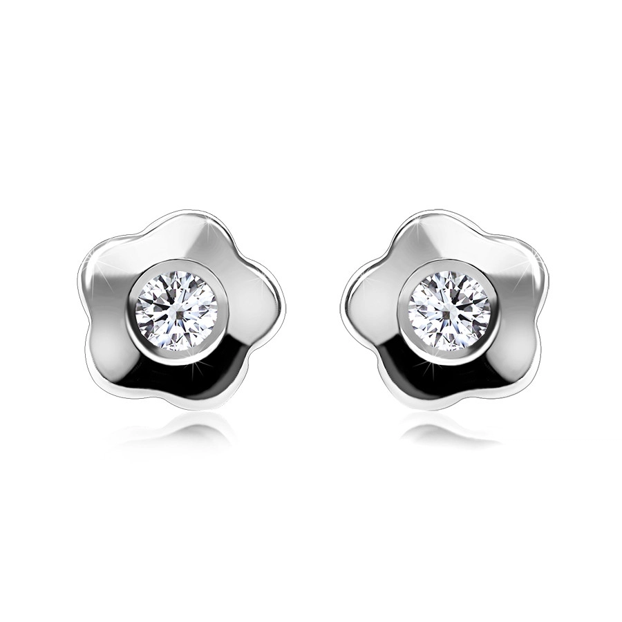 E-shop Šperky Eshop - Briliantové náušnice z bieleho 9K zlata - drobný kvietok s okrúhlym diamantom, puzetky S3BT509.18