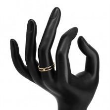 Zlatý 14K prsteň - otvorená línia ramien, zdobený zirkónikom