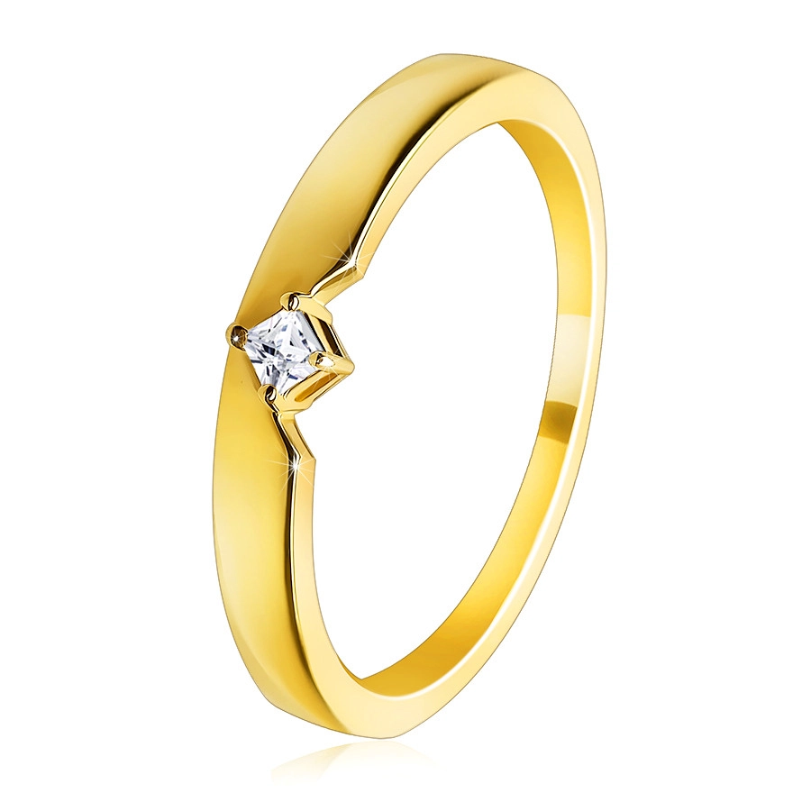 Zlatý prsteň z 9K zlata - s výrezom a vystupujúcim štvorcovým zirkónom osadenom v štvorcípom kotlíku - Veľkosť: 49 mm