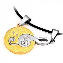 Prívesok pre dvojicu - husľový kľúč, kruh zlatej farby s gravírovaním