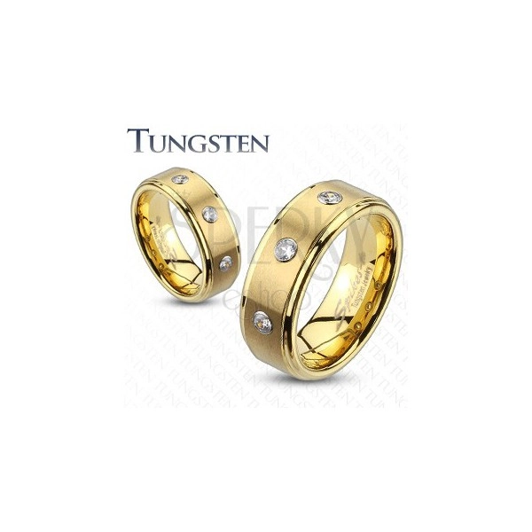 Tungstenový prsteň s brúseným pásom a troma zirkónmi