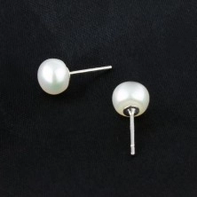 Náušnice zo striebra 925 - stlačené biele perly