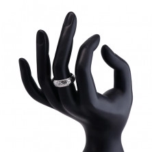 Strieborný lesklý prsteň 925 - gravírované hviezdičky