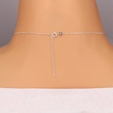 Strieborný náhrdelník - predĺžená kvapka vykladaná zirkónmi, zo striebra 925
