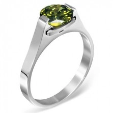 Oceľový prsteň - zelený mesačný kameň "Máj", postranné úchyty