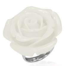 Oceľový prsteň - biela rozkvitnutá živicová ruža